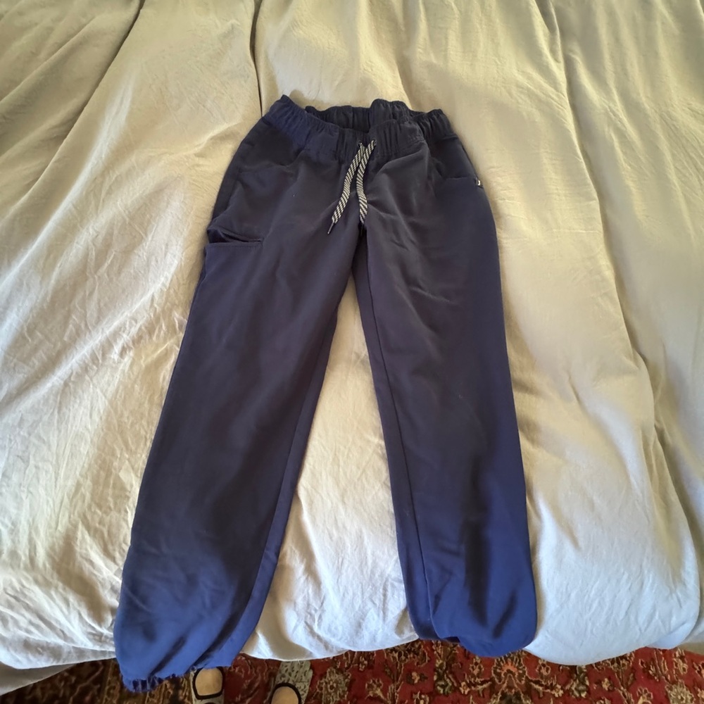 jaanuu cargo scrub pants
